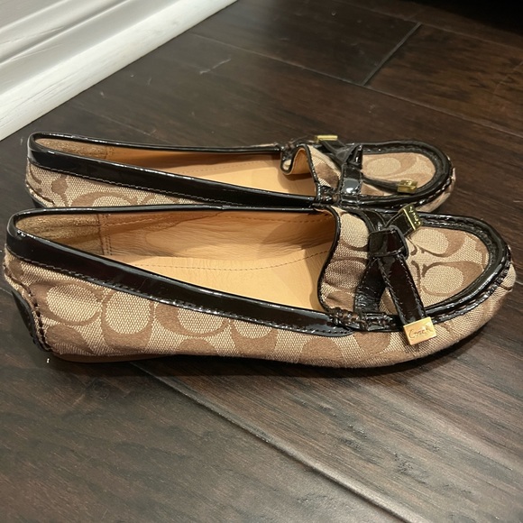 Coach Loafers - Picture 2 of 4